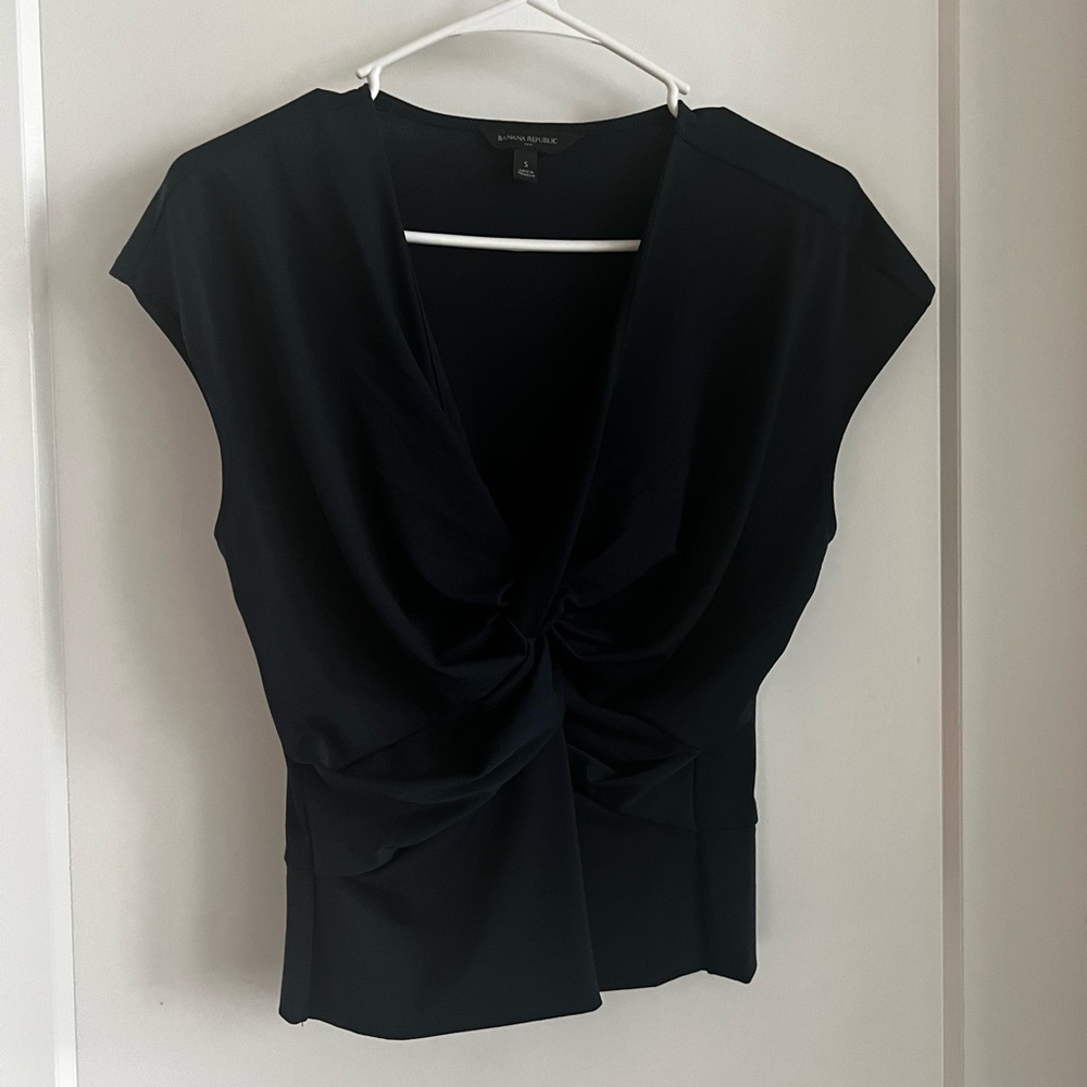 Banana Republic Navy blouse Small